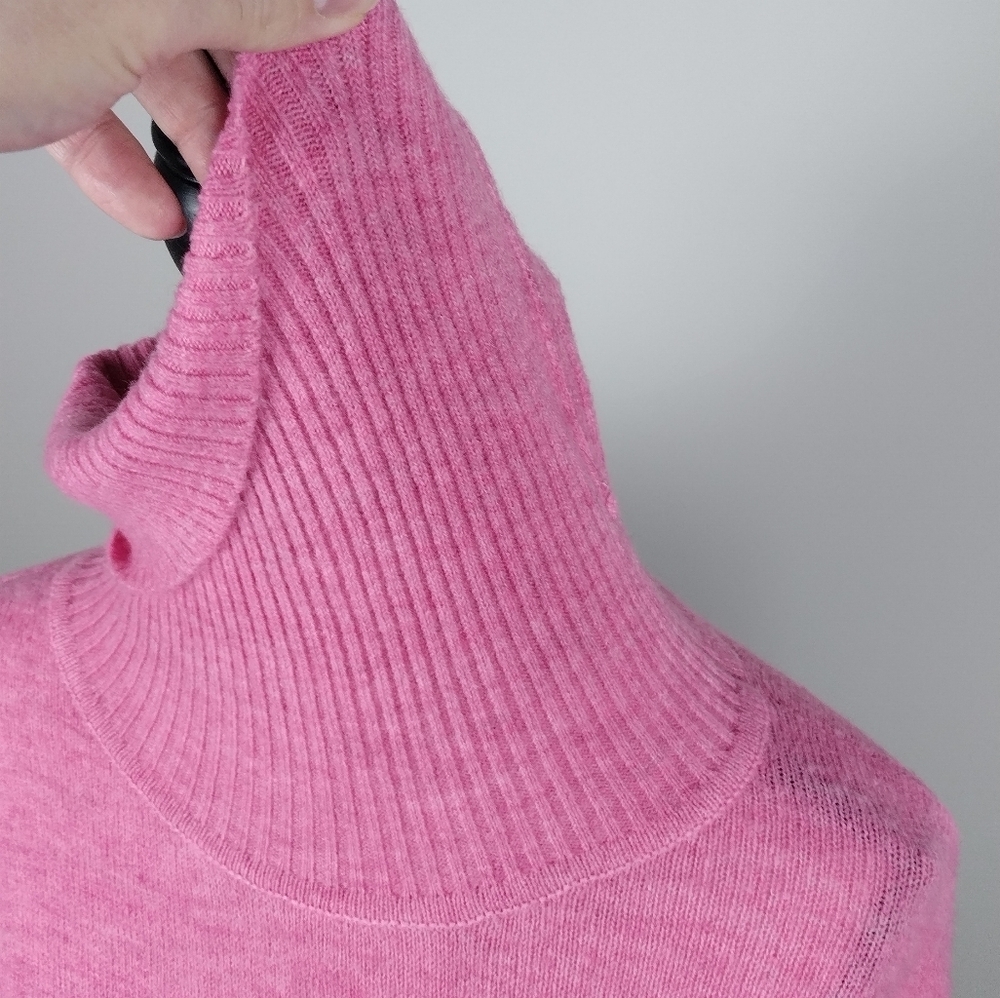 womens turtleneck sweater By DIP Size Large Pink Rainbow Form Fitting Fashion - Picture 6 of 15